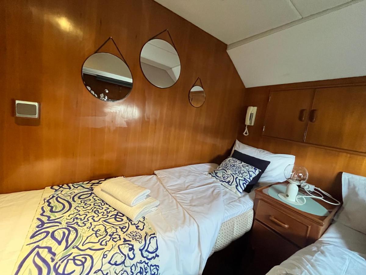 Navi Yacht A Sete, 2 A 8 Couchages, Privatif Hotel Exterior foto