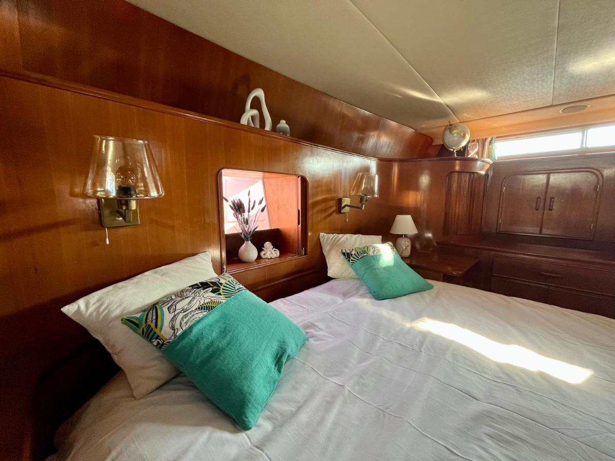Navi Yacht A Sete, 2 A 8 Couchages, Privatif Hotel Exterior foto
