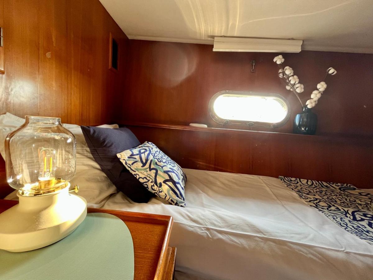 Navi Yacht A Sete, 2 A 8 Couchages, Privatif Hotel Exterior foto