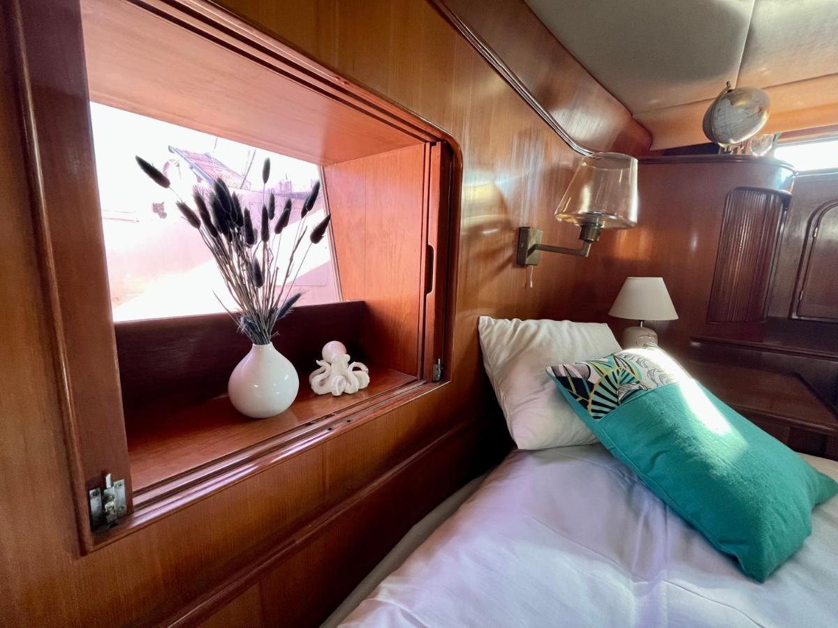 Navi Yacht A Sete, 2 A 8 Couchages, Privatif Hotel Exterior foto